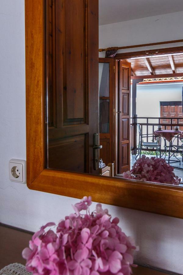 Charoula Apartment Платаниас Екстериор снимка