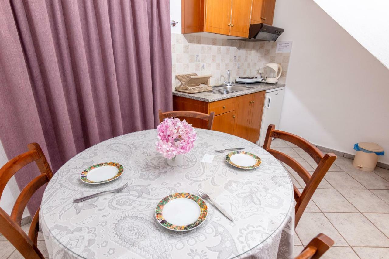 Charoula Apartment Платаниас Екстериор снимка